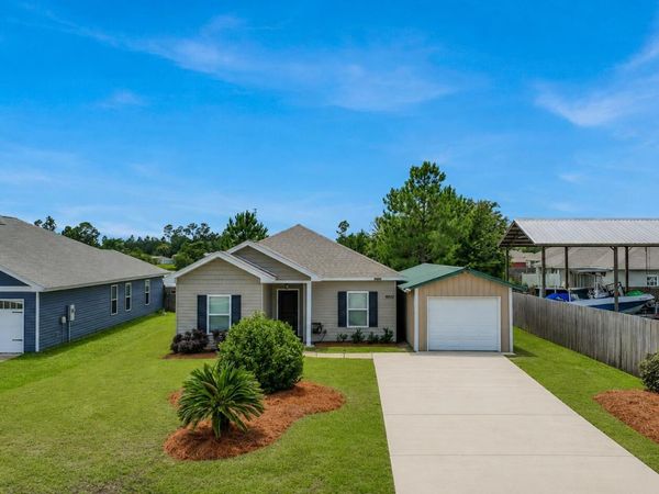 6922 Bayou George Drive, Panama City, FL 32404