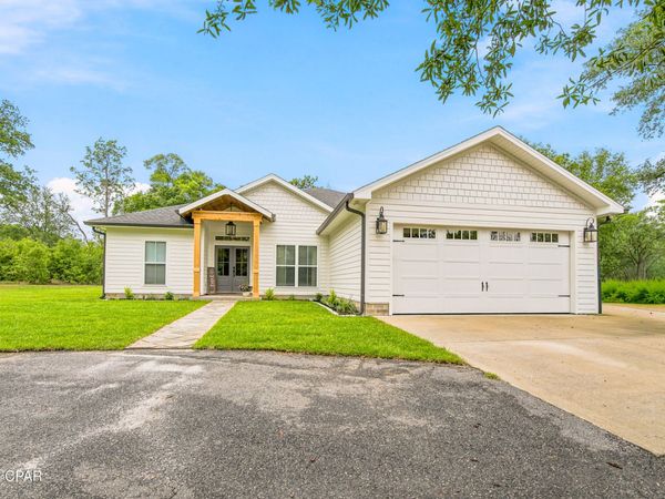 3522 Quail Ridge Drive , Chipley, FL 32428