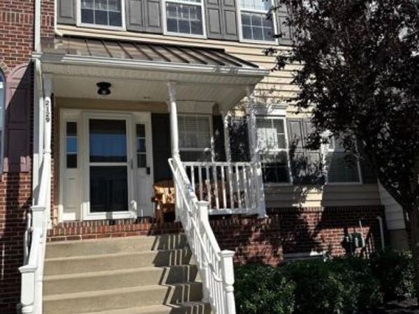 2129 DANVILLE DRIVE , PENNSBURG, PA 18073