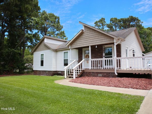 1010 Haymarket Lane, Wilmington, NC 28412