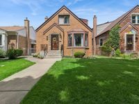 2009 Keeney Street , Evanston, IL 60202 primary photo