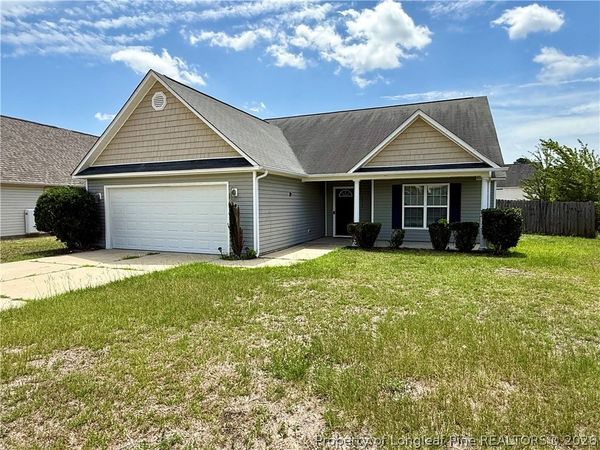 2513 HUNTING BOW Drive, Hope Mills, NC 28348
