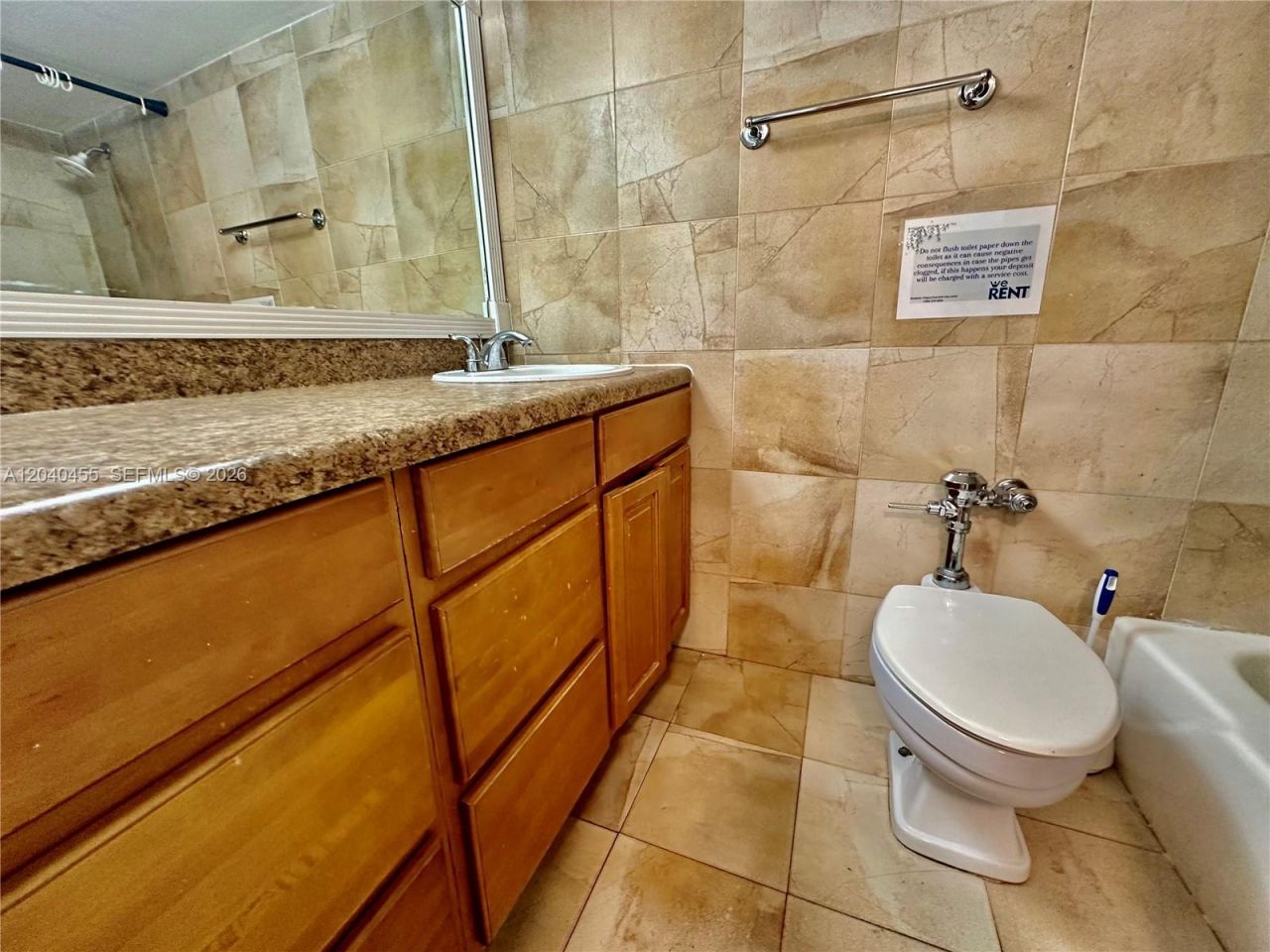 26 Diplomat Pkwy , Unit 2368, Hallandale Beach, FL 33009 Photo