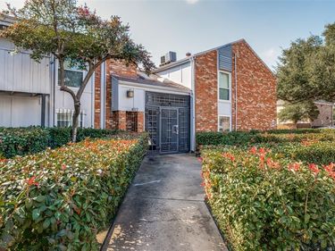 4317 Hartford Street, Unit 214, Dallas, TX 75219