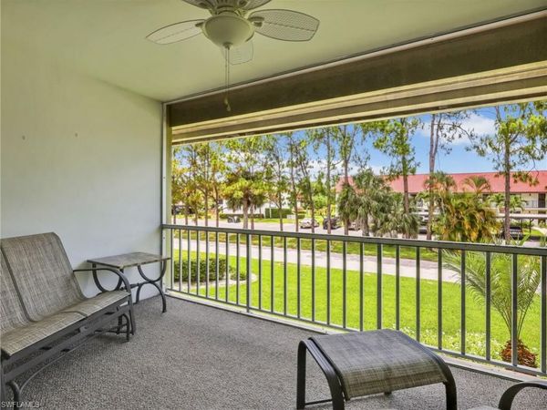 300 Valley Stream DR , Unit 8A, NAPLES, FL 34113