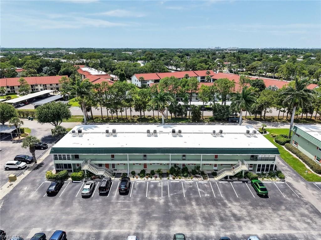 300 Valley Stream Dr , Unit 8A, Naples, FL 34113 Photo