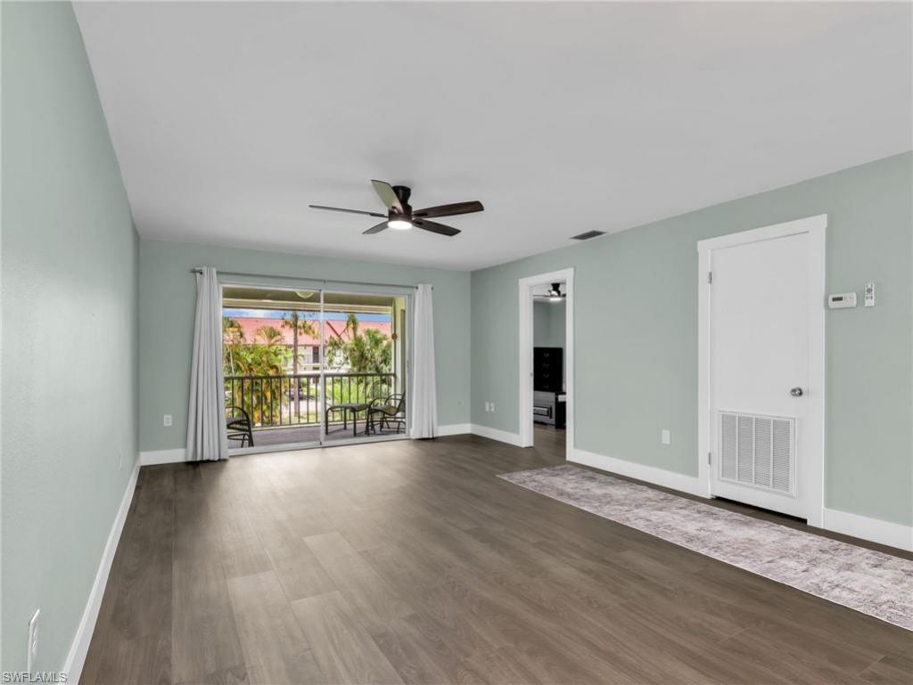 300 Valley Stream Dr , Unit 8A, Naples, FL 34113 Photo