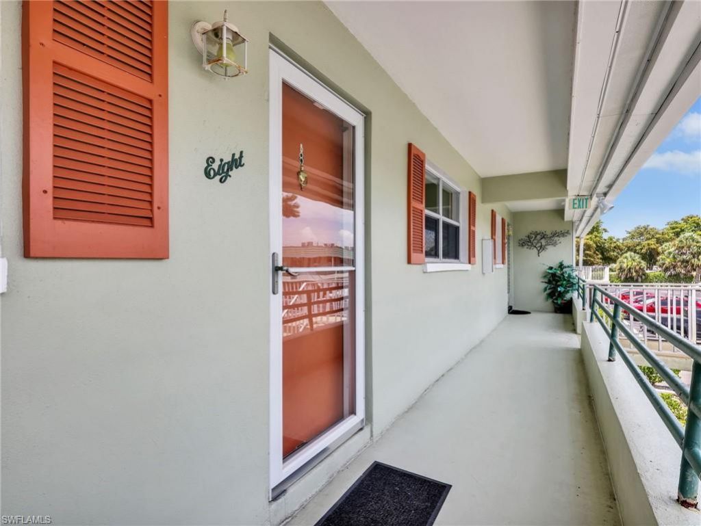 300 Valley Stream Dr , Unit 8A, Naples, FL 34113 Photo