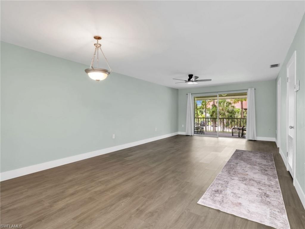 300 Valley Stream Dr , Unit 8A, Naples, FL 34113 Photo
