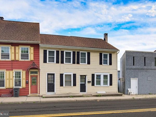 18 LANCASTER AVENUE , COLUMBIA, PA 17512