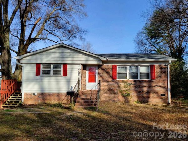 5405 Hilltop Circle , Charlotte, NC 28269
