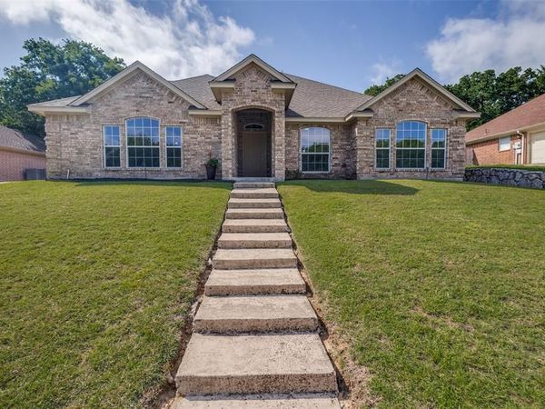 2014 Country Brook Drive, Weatherford, TX 76087