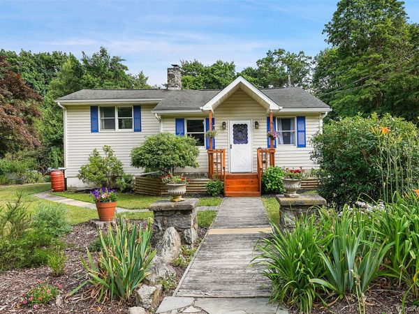 9 Starview Avenue , Putnam Valley, NY 10579