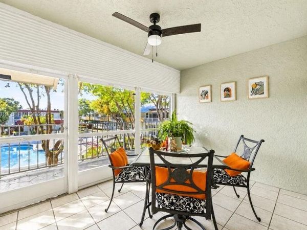 860 SE 6th Ave, Unit 409, Deerfield Beach, FL 33441