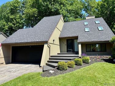 890 Klein Road, Buffalo, NY 14221