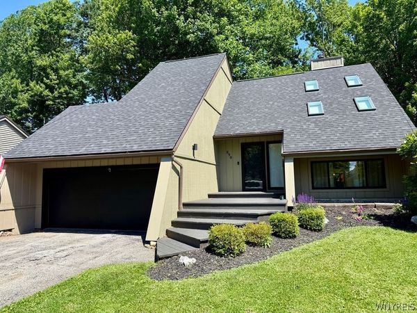 890 Klein Road , Buffalo, NY 14221