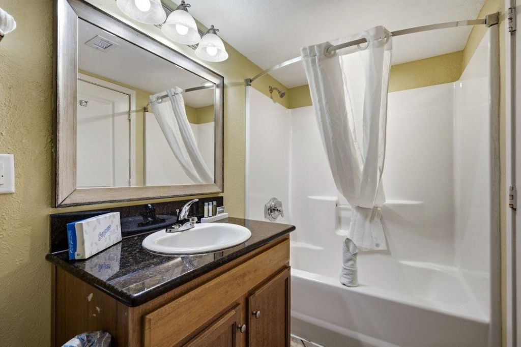 504 N Ocean Blvd. Photo 41