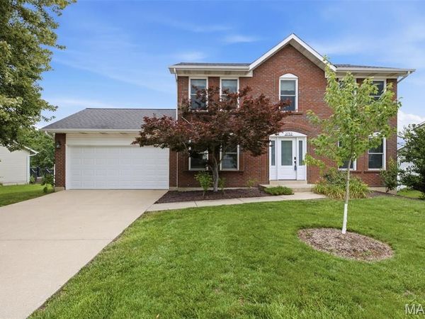 2732 Bromley Drive, O'Fallon, MO 63368
