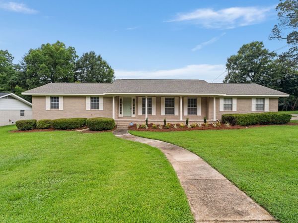 301 S 35th Ave., Hattiesburg, MS 39401