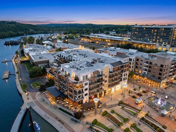 10512 Branson Landing Boulevard , Unit 512, Branson, MO 65616