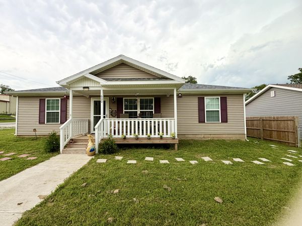 600 N Main Street , El Dorado Springs, MO 64744