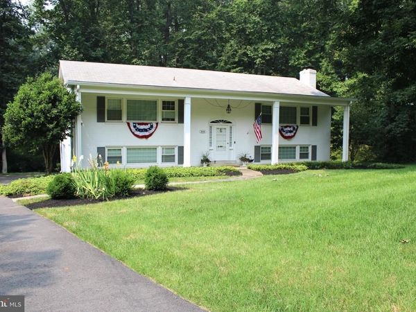 3606 BARKLEY DRIVE, FAIRFAX, VA 22031