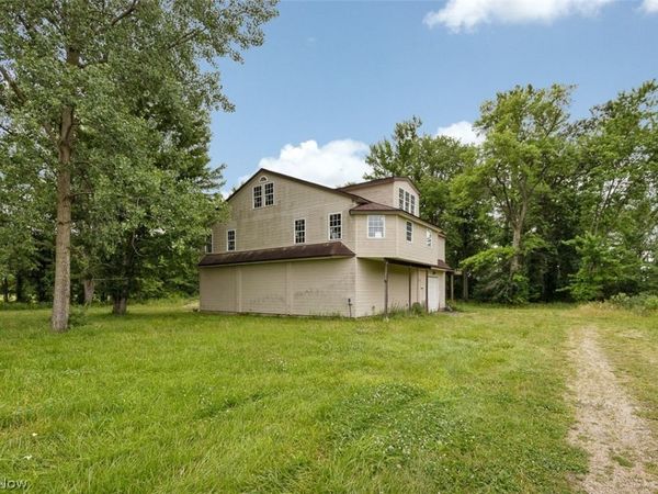 8330 Spieth Road, Litchfield, OH 44253