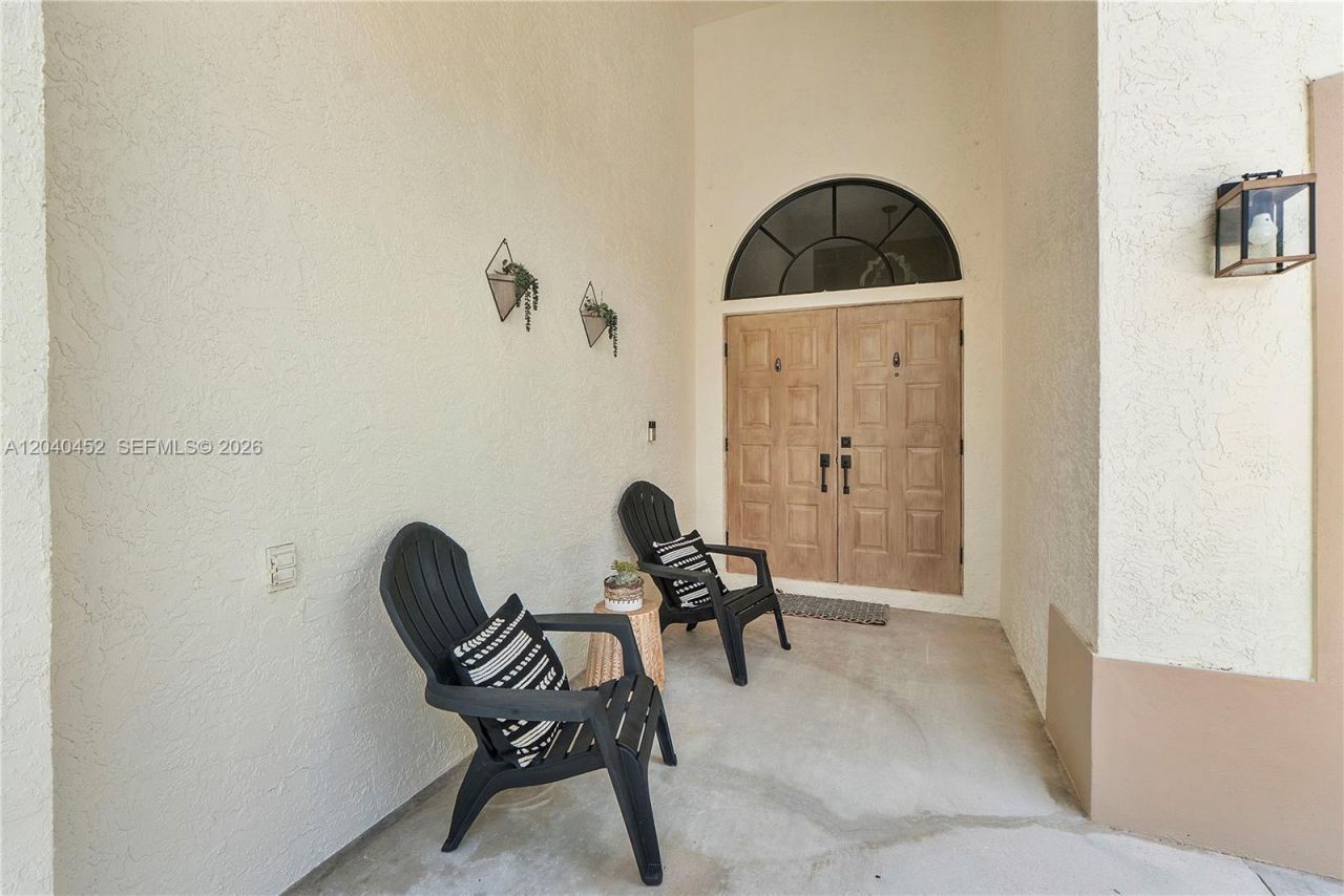 124 Preserve Dr, Royal Palm Beach, FL 33411 Photo