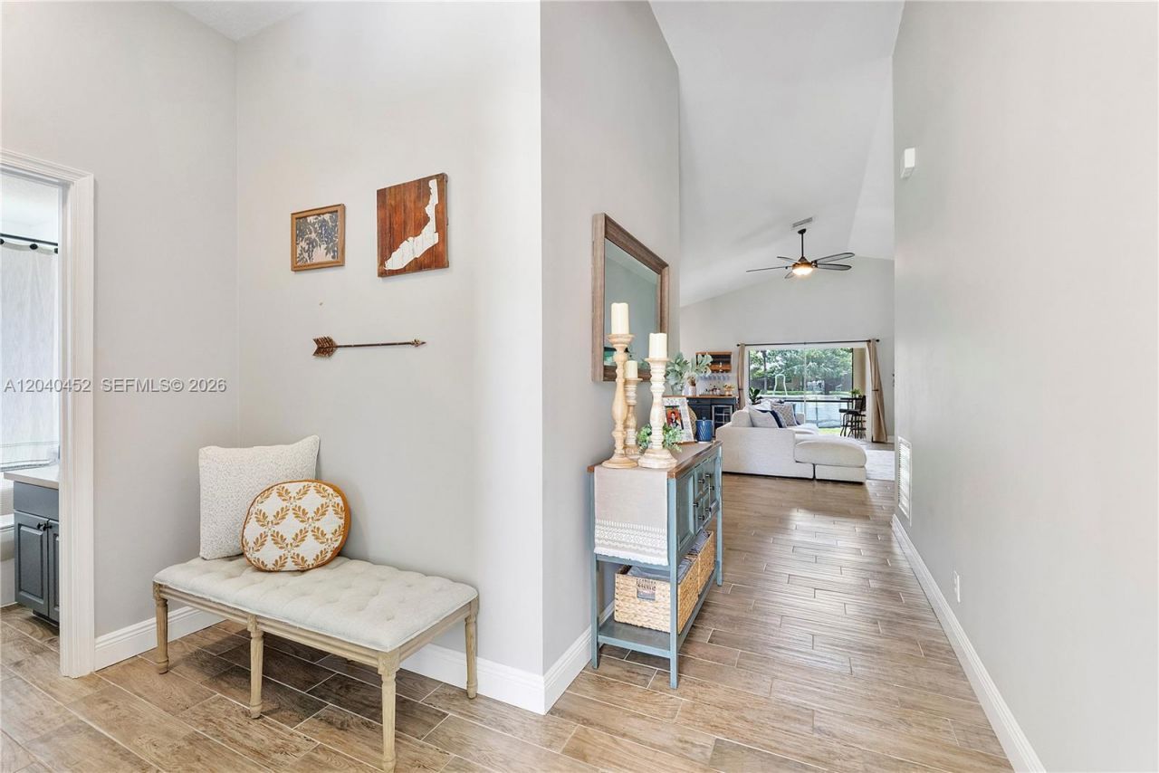 124 Preserve Dr, Royal Palm Beach, FL 33411 Photo