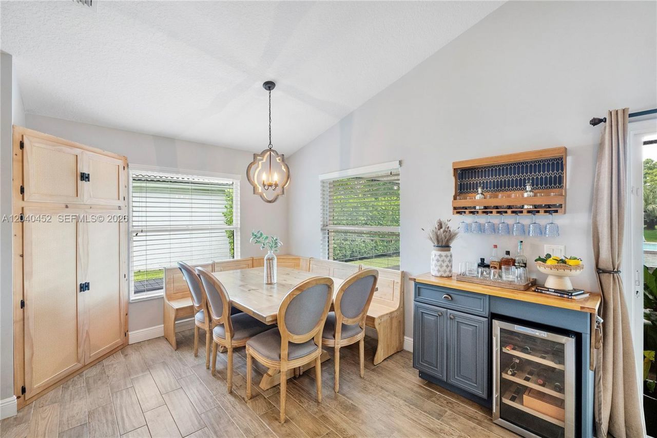 124 Preserve Dr, Royal Palm Beach, FL 33411 Photo