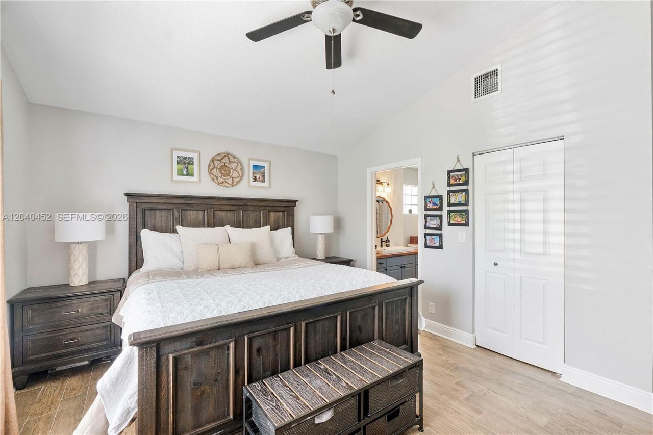 124 Preserve Dr, Royal Palm Beach, FL 33411 Photo