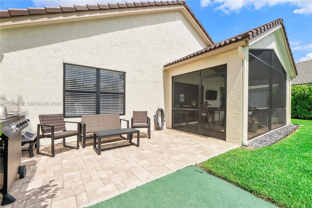 124 Preserve Dr, Royal Palm Beach, FL 33411 Photo