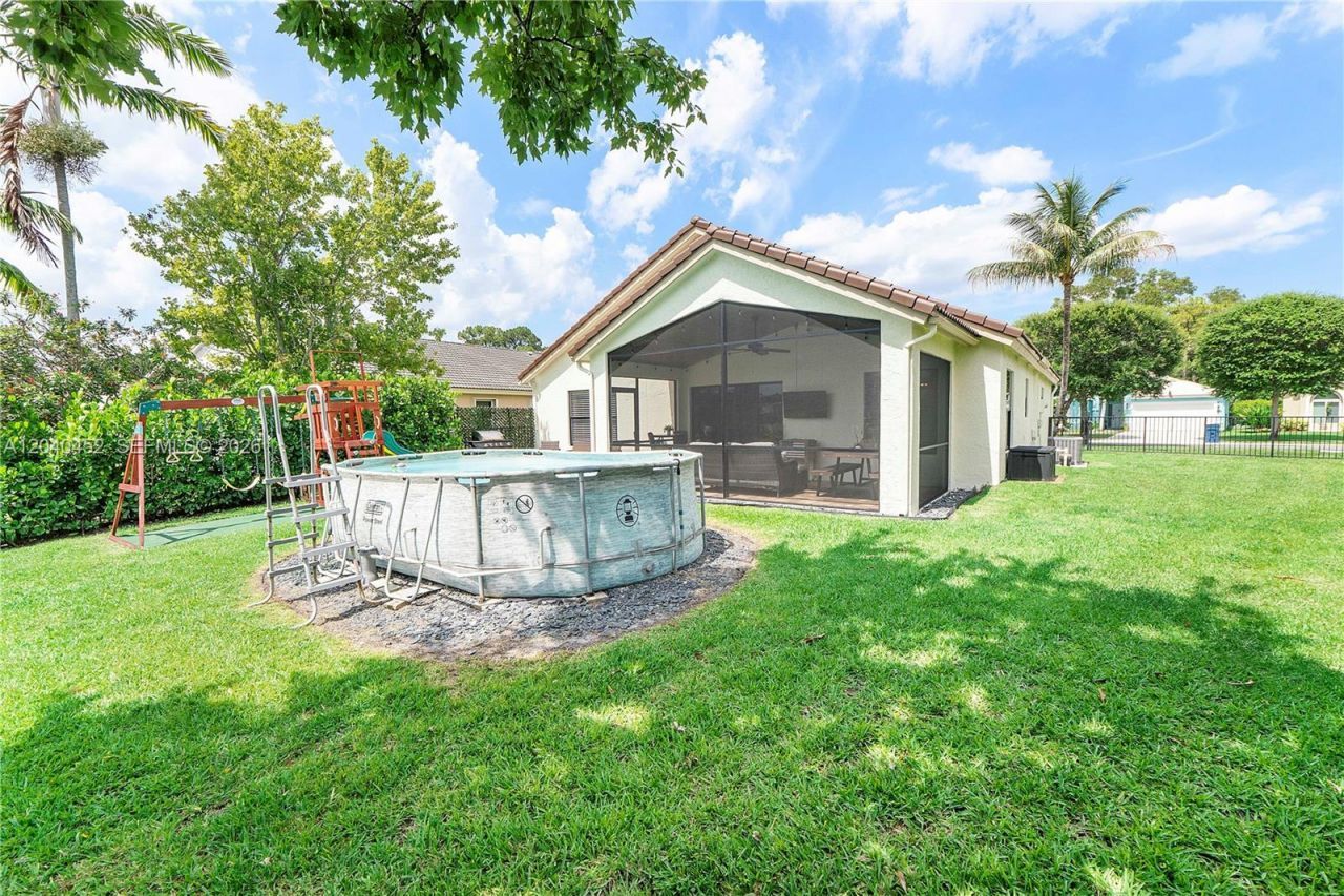 124 Preserve Dr, Royal Palm Beach, FL 33411 Photo