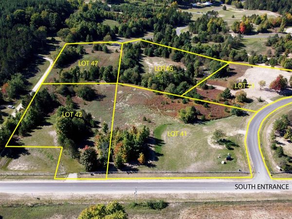 5956 Stagecoach Road, Kingsley, MI 49649
