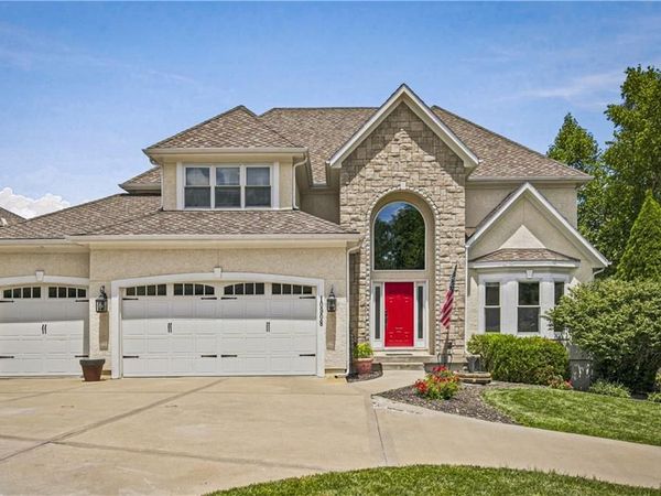 10908 W 144th Street, Overland Park, KS 66221