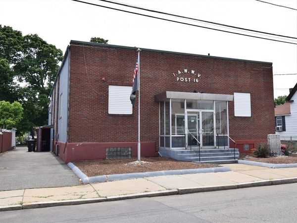 40 Oakland St, Malden, MA 02148