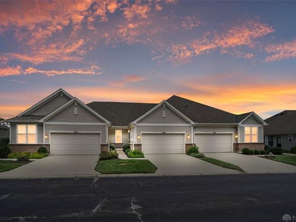 924 Valleywatch Drive, Springfield Township, OH 45231