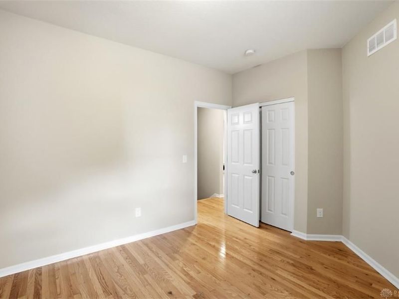 924 Valleywatch Drive, Springfield Township, OH 45231 Photo 28