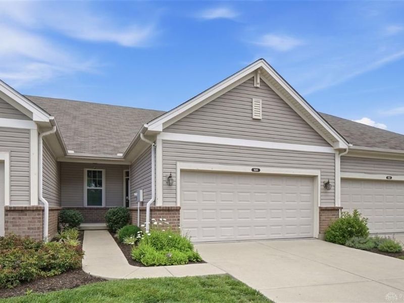 924 Valleywatch Drive, Springfield Township, OH 45231 Photo 3