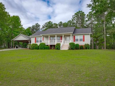 859 Saint Paul Church Circle , Camden, SC 29020
