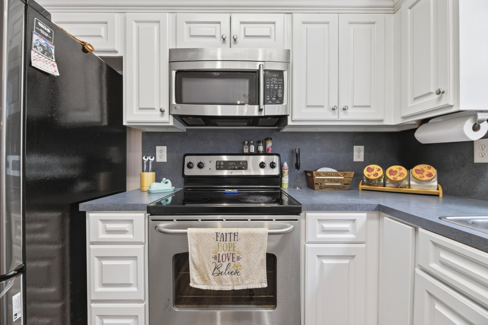 1772 Kenwood Road Photo 12
