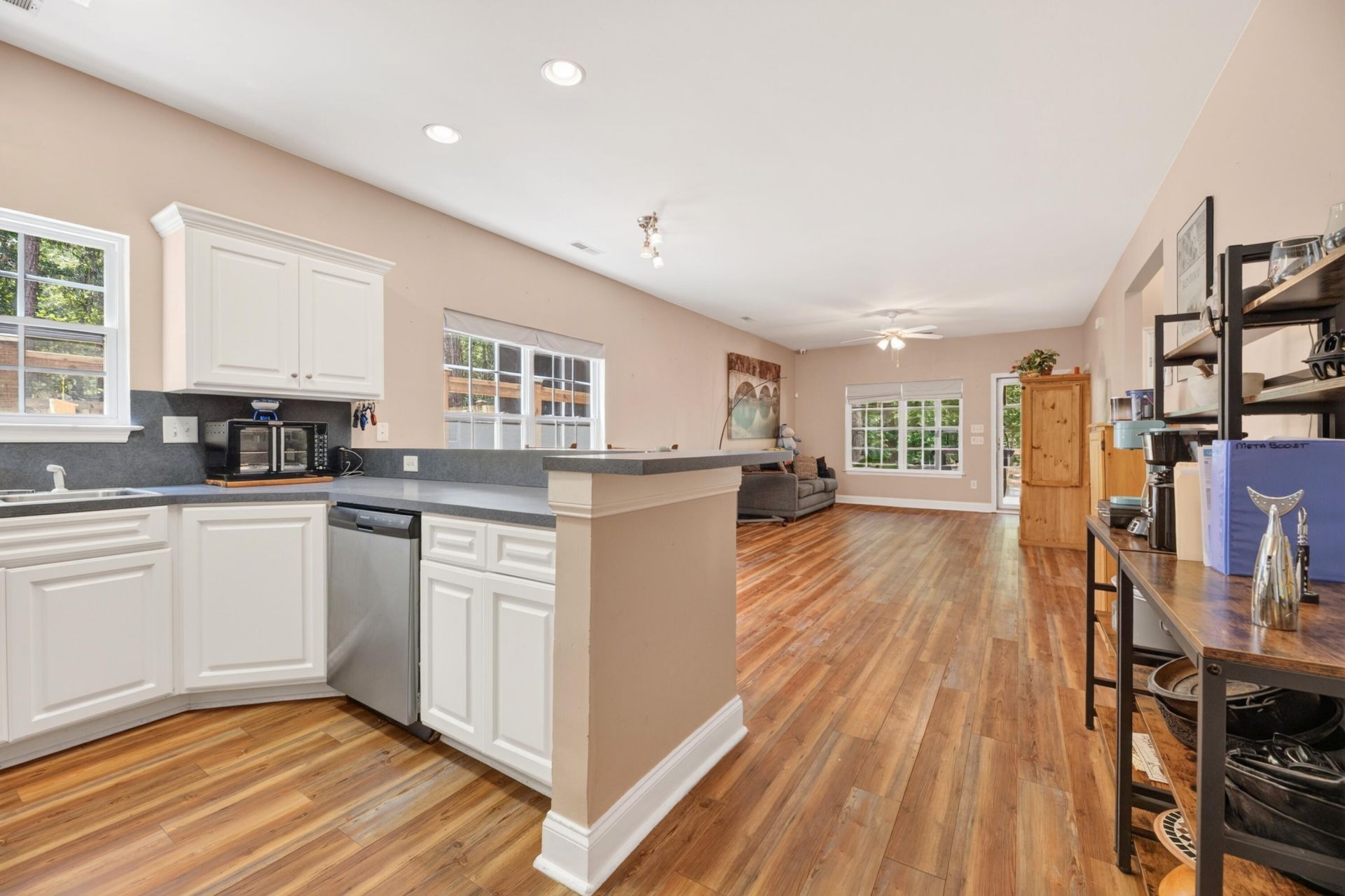 1772 Kenwood Road Photo 14