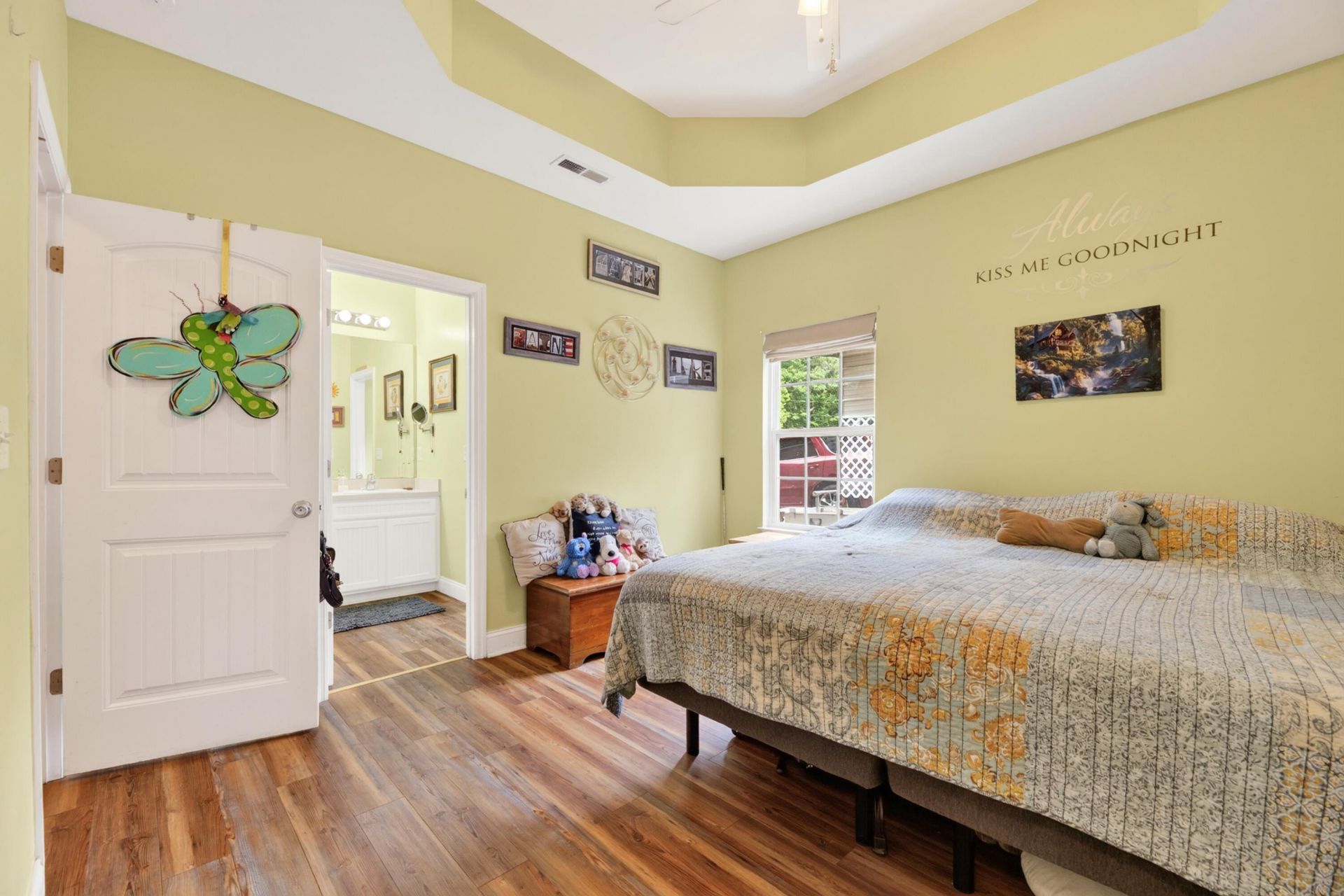 1772 Kenwood Road Photo 17