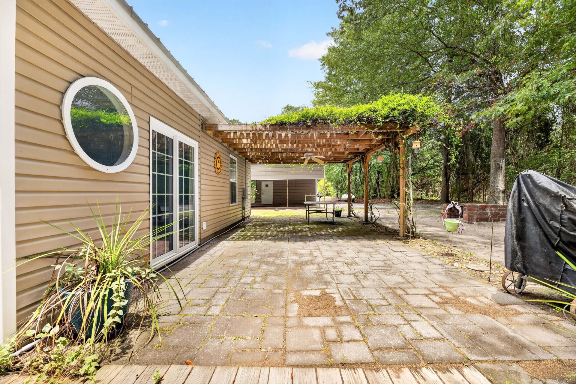 1772 Kenwood Road Photo 32