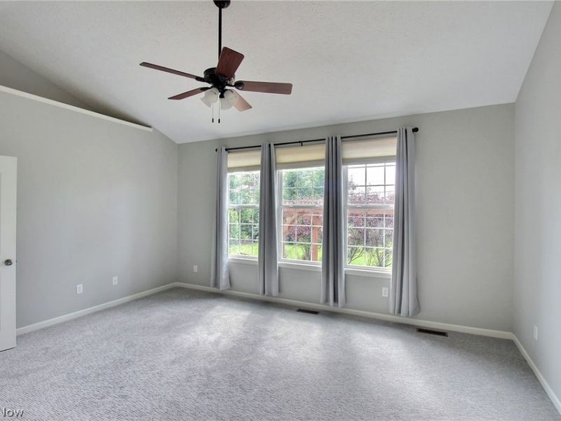 14 Yorkshire Drive, Aurora, OH 44202 Photo 10