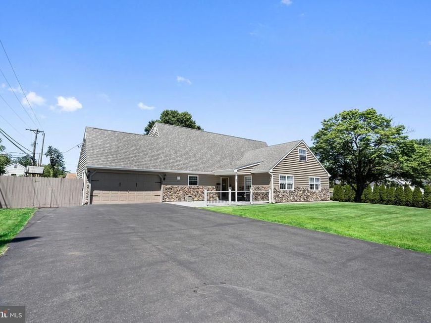 57 Rust Hill Road, Levittown, PA 19056 Main Photo