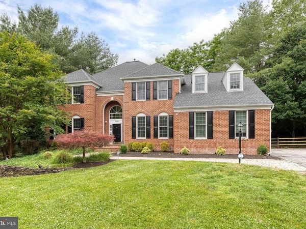 1146 FAIRBANKS DRIVE , LUTHERVILLE TIMONIUM, MD 21093