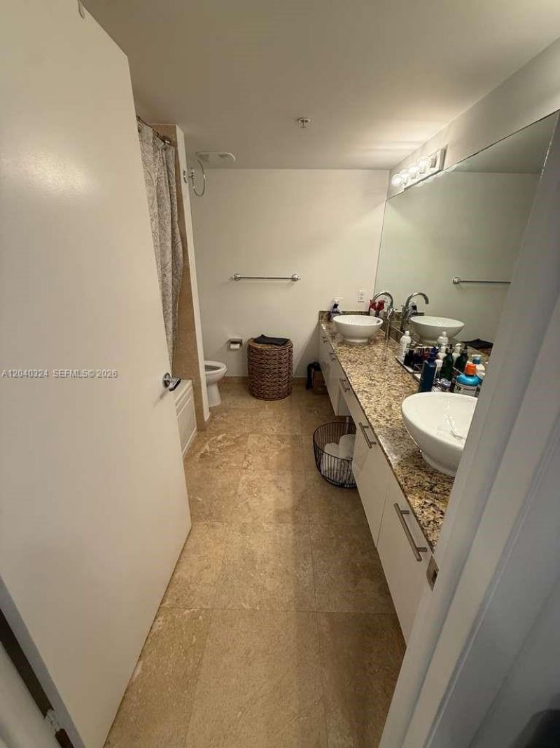 41 SE 5th St , Unit 1708, Miami, FL 33131 Photo