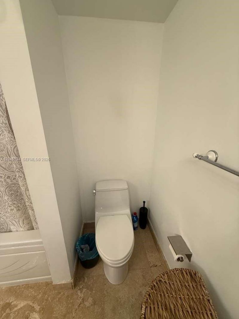 41 SE 5th St , Unit 1708, Miami, FL 33131 Photo
