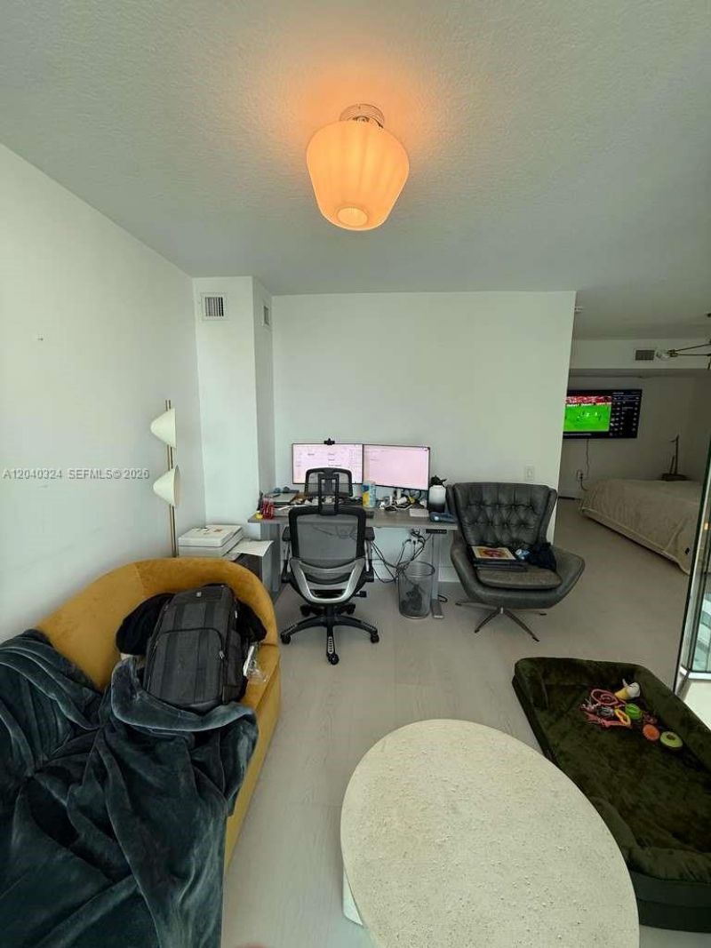 41 SE 5th St , Unit 1708, Miami, FL 33131 Photo